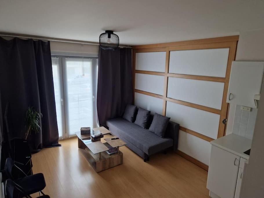 Cozy Studio With Pool Close To The Sea オステンド エクステリア 写真