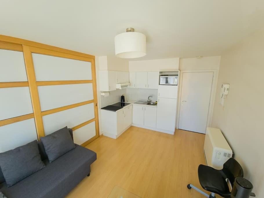 Cozy Studio With Pool Close To The Sea オステンド エクステリア 写真