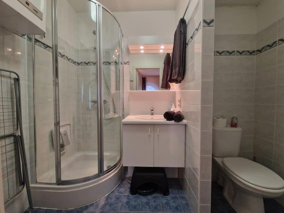 Cozy Studio With Pool Close To The Sea オステンド エクステリア 写真